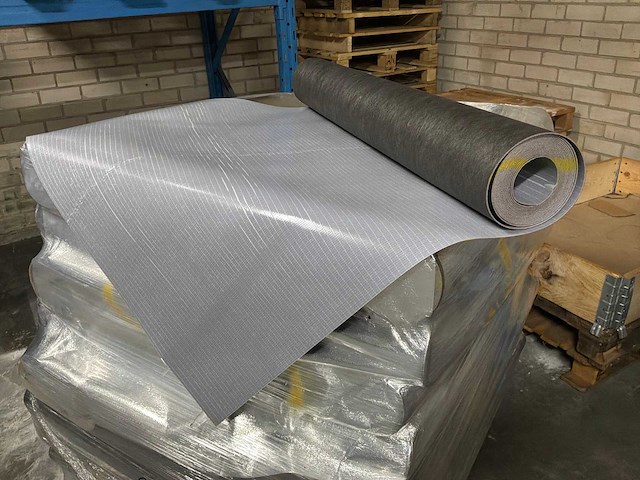 Zelfklevend ondervloer voor dryback pvc (ca. 273m2) - afbeelding 1 van  6