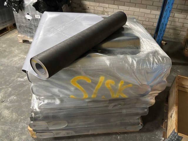 Zelfklevend ondervloer voor dryback pvc (ca. 364m2) - afbeelding 5 van  8