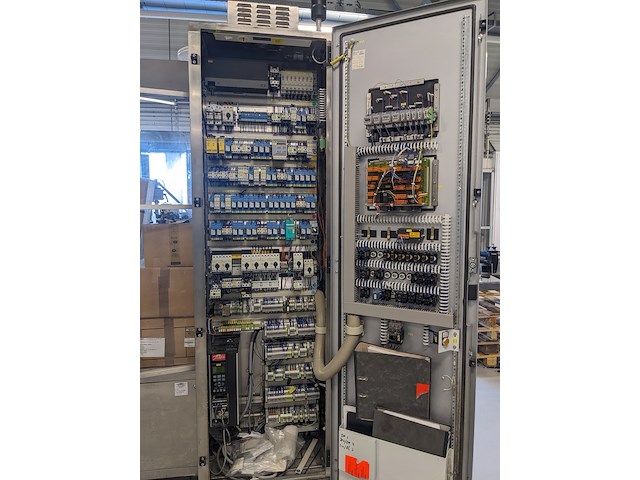 Zelfklevende etiketeer machine, krones, autocol 747-648, 2002 - afbeelding 4 van  39