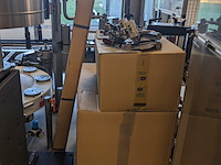 Zelfklevende etiketeer machine, krones, autocol 747-648, 2002 - afbeelding 8 van  39