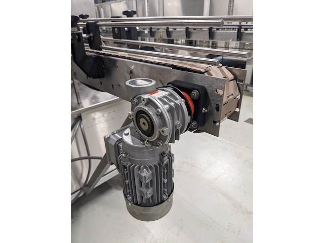 Zelfklevende etiketeer machine, simac, kelly - afbeelding 2 van  14