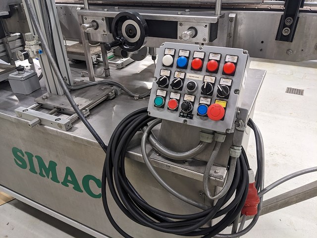 Zelfklevende etiketeer machine, simac, kelly - afbeelding 13 van  14