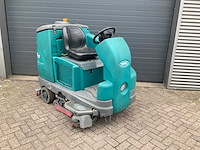 Zelfrijdende schrob/veegmachine - afbeelding 1 van  4