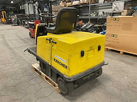 Zelfrijdende veegmachine - afbeelding 1 van  8