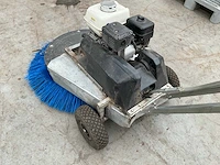 Zelfrijdende veegmachine - afbeelding 6 van  7