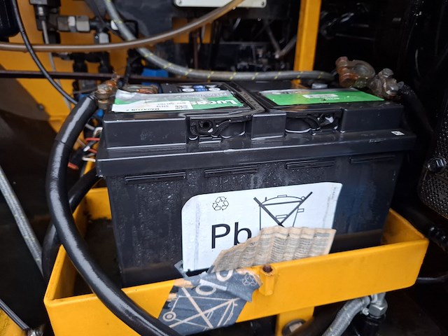 Zelfrijdende werktuig drager, tjalma/brautigam, 120-40, 1999 - afbeelding 31 van  45