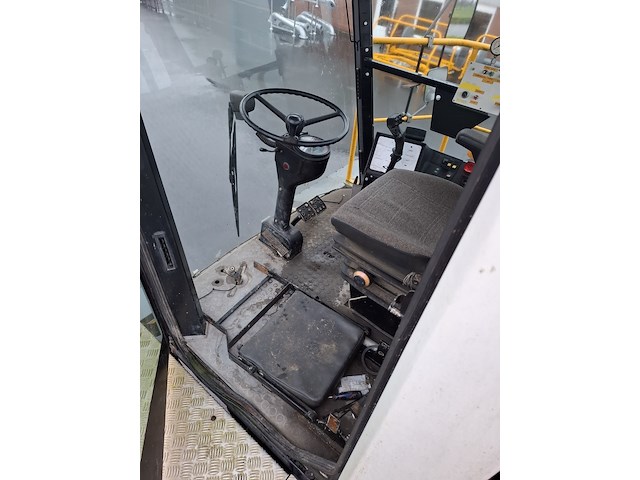 Zelfrijdende werktuig drager, tjalma/brautigam, 120-40, 1999 - afbeelding 43 van  45