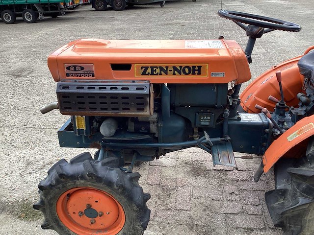 Zen-noh zb 7000 minitractor - afbeelding 2 van  16