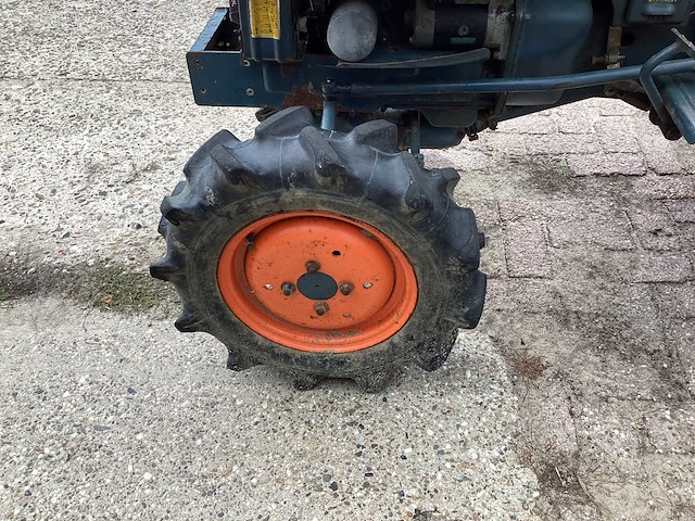 Zen-noh zb 7000 minitractor - afbeelding 3 van  16