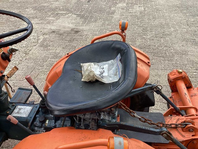 Zen-noh zb 7000 minitractor - afbeelding 13 van  16