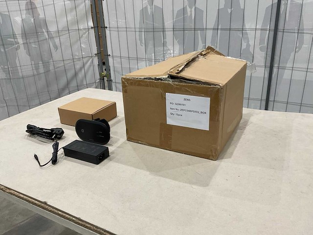 Zepc04bpd/eu_box - geïntegreerde draadloze smartphone (apple/android) oplader (12x) - afbeelding 6 van  11