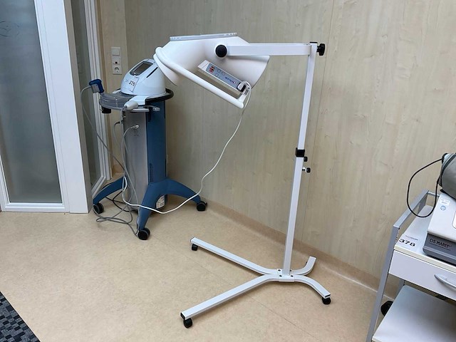 Zepter bioptron 2 licht therapie apparaat - afbeelding 1 van  5
