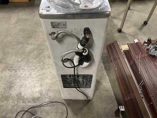 Zerica vrijstaand waterdrinkzuil - afbeelding 4 van  5