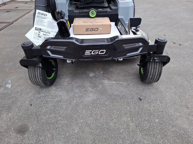 Zero turn zitmaaier, ego, zt4200e-s, 2022 - afbeelding 7 van  32