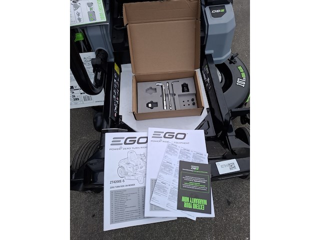 Zero turn zitmaaier, ego, zt4200e-s, 2022 - afbeelding 25 van  32