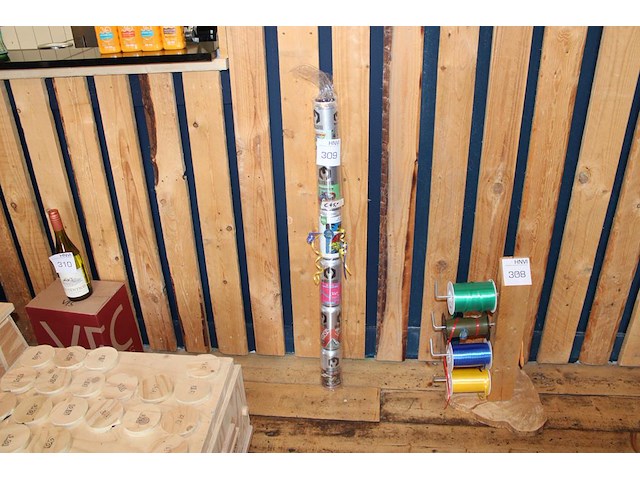 Zes blikken moersleutel in geschenkverpakking. - afbeelding 1 van  2