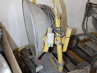 Zes bouwlampen op 2 pallets en 1 palletbox. 4x 1000w en 2x 1500w. - afbeelding 3 van  4