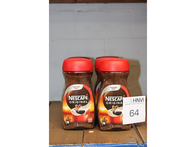 Zes bussen oploskoffie nescafe. - afbeelding 2 van  2