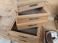 Zes controle-zeven met diverse maaswijdtes w.o. 500 um. - afbeelding 5 van  5