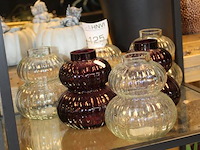 Zes decoratieve vazen hoogte 15 cm. - afbeelding 2 van  2