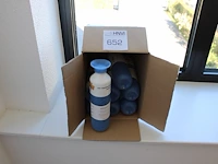 Zes doppers met reclame opdruk