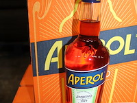 Zes flessen aperol. - afbeelding 2 van  2