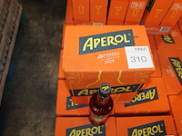 Zes flessen aperol. - afbeelding 1 van  2