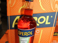Zes flessen aperol. - afbeelding 2 van  2
