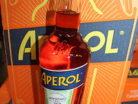 Zes flessen aperol. - afbeelding 2 van  2