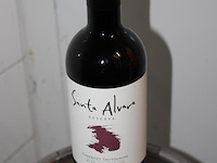 Zes flessen rode wijn. - afbeelding 2 van  2