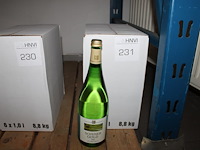 Zes flessen witte wijn sommergold. - afbeelding 1 van  2