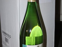 Zes flessen witte wijn sommergold. - afbeelding 2 van  2