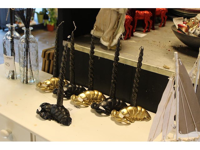 Zes kreeft kandelaars met kaars. - afbeelding 3 van  3