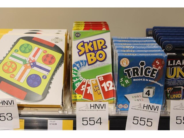 Zes mattel uno skipbo kaartspellen. - afbeelding 1 van  2