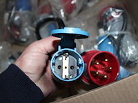 Zes verloopkabels cee16 naar 230v blauw. - afbeelding 2 van  2