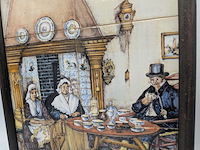 Zespas tegeltableau met polychrome voorstelling van groninger binnenhuis, rond 1900 - afbeelding 6 van  11