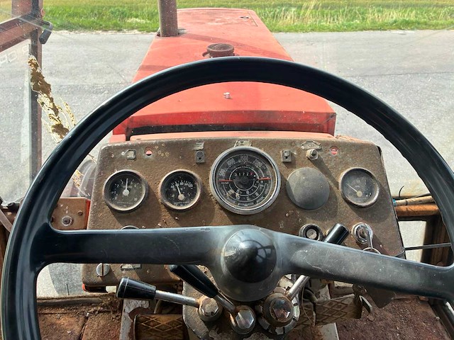 Zetor crystal 8011 tweewielaangedreven landbouwtractor - afbeelding 3 van  12