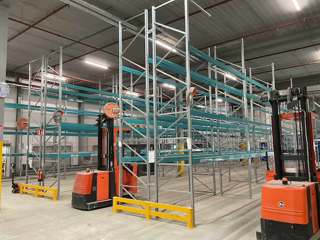 Zeus palletrack 110cm palletstelling (58 secties) - afbeelding 12 van  17