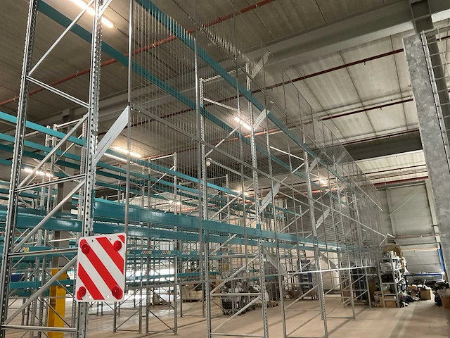 Zeus palletrack 110xm palletstelling (36 secties) - afbeelding 2 van  18