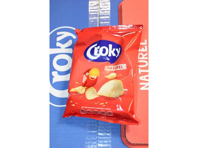 Zeven dozen chips doritos en croky. tht 5, 6 en 7-26. - afbeelding 4 van  4
