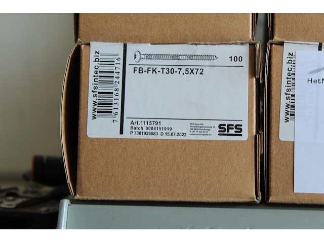 Zeven dozen schroeven sfs fb-fk-t30-7,5x72 mm. - afbeelding 2 van  2