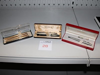 Zeven luxe pennen w.o. parkers, mont blanc en dupont.