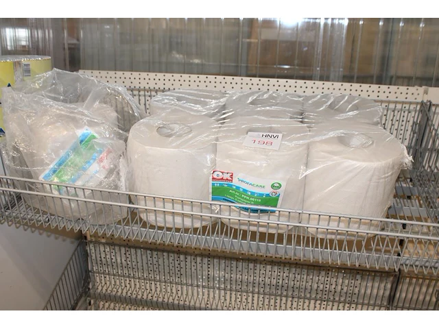 Zeven rollen poetspapier ok hygiene - afbeelding 1 van  2