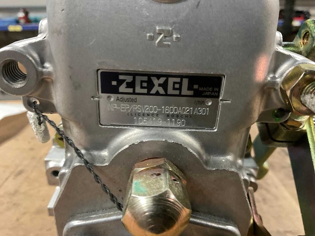 Zexel brandstofpomp - afbeelding 1 van  7