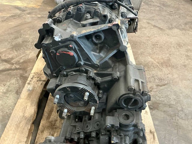 Zf astronic 12 as 1800 it versnellingsbak - afbeelding 5 van  10