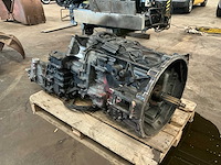 Zf astronic 12 as 1800 it versnellingsbak - afbeelding 1 van  10