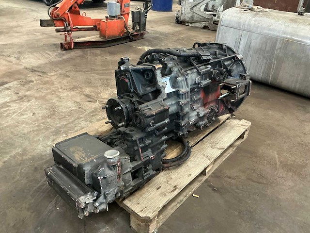 Zf astronic 12 as 1800 it versnellingsbak - afbeelding 4 van  10