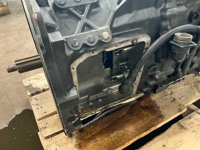 Zf astronic 12 as 1800 it versnellingsbak - afbeelding 7 van  10