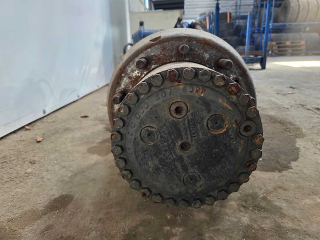 Zf friedrichshafen - cardanas - afbeelding 4 van  8