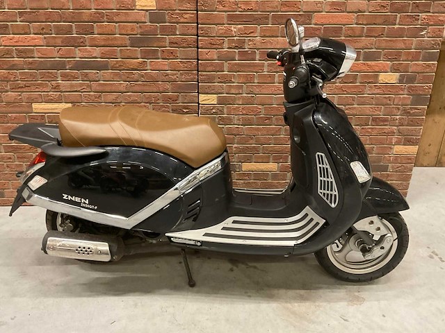 Zhen zn50qt-f scooter - afbeelding 5 van  11